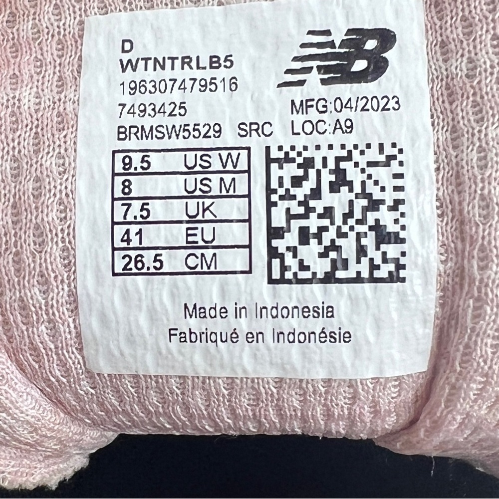 ✖️SOLD✖️•NEW BALANCE• Dynasoft Nitrel V5 Trail Running Shoe Black Pink - Picture 12 of 13